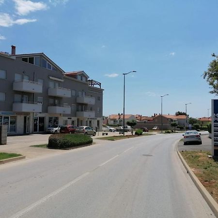 מדולין Apartment Pasa מראה חיצוני תמונה