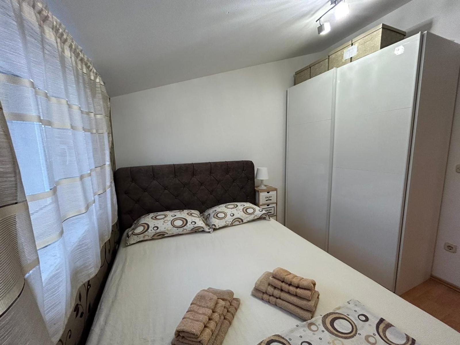 מדולין Apartment Pasa מראה חיצוני תמונה
